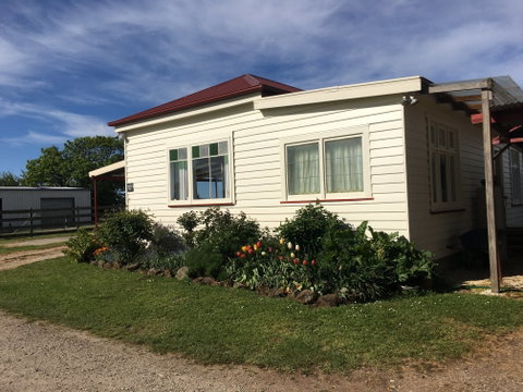 Fairview Bed And Breakfast Cottage - South Australia Travel 0