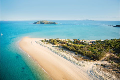 Great Keppel Island Hideaway - South Australia Travel 0