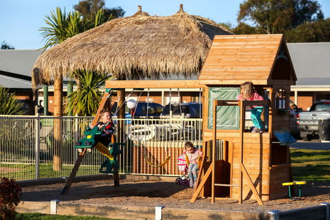 Howlong Country Golf Club Motel - South Australia Travel 2