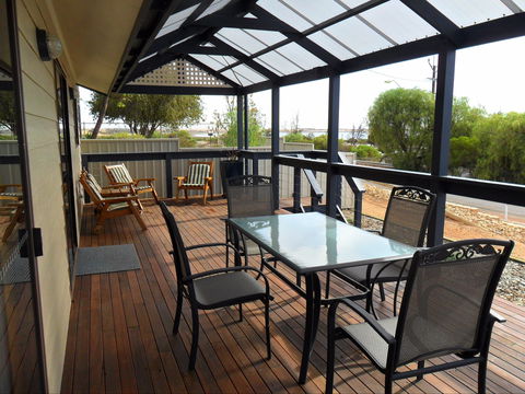 Hurtles - South Australia Travel 0