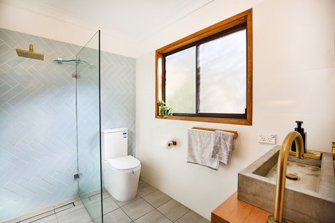 Kangaroo Valley Timber Cabin - South Australia Travel 6