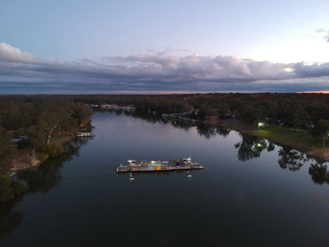Morgan Riverside Caravan Park - South Australia Travel 0
