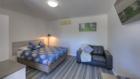 Paruna Motel - South Australia Travel 1