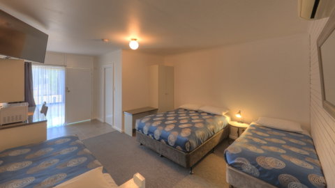 Paruna Motel - South Australia Travel 3