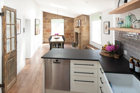 Raffah House - South Australia Travel 1