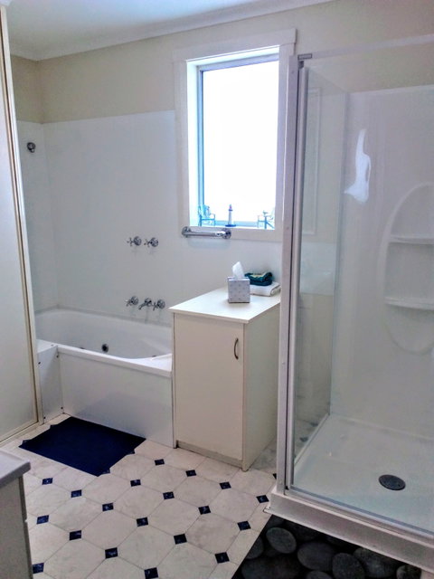Sails On Port Sorell Boutique Apartments - South Australia Travel 3