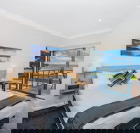 Seascape Accommodation - South Australia Travel