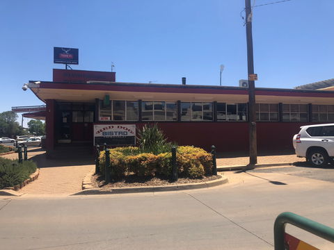 The Condobolin Hotel - South Australia Travel 1