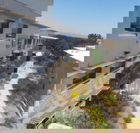 University of Canberra Village - South Australia Travel