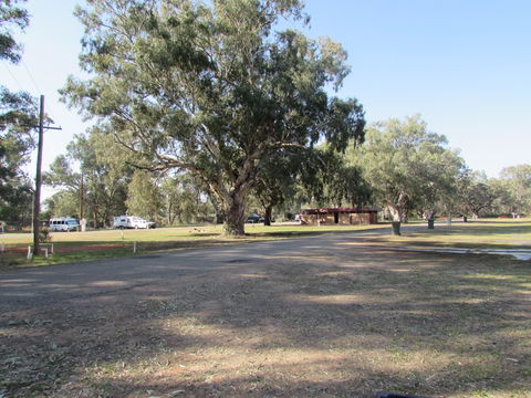 Victory Park Caravan Park - South Australia Travel 0