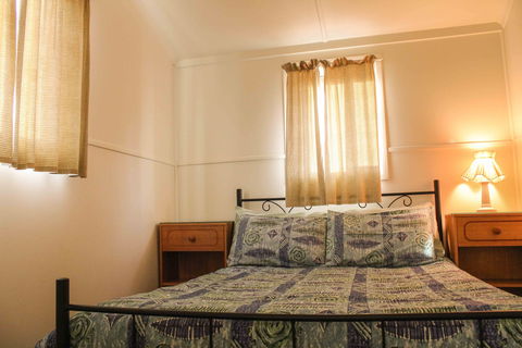 Willow Springs Shearers Quarters - South Australia Travel 3