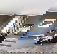 Alure Stanthorpe - South Australia Travel