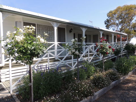 Burrabliss Bed And Breakfast - South Australia Travel 1