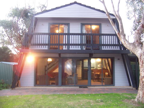Century 21 SouthCoast: Pink Gums - South Australia Travel 0