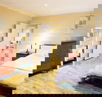 Chrismont Guest House - South Australia Travel