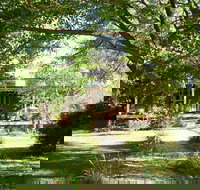 Dingle Bed and Breakfast - South Australia Travel