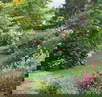 Hamilton's Cottage Collection and Country Gardens - Georges Cottage - South Australia Travel
