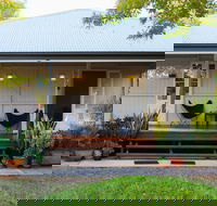 Kenilworth Cottage Barcaldine - South Australia Travel