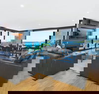 Manhattan at SoHo - South Australia Travel