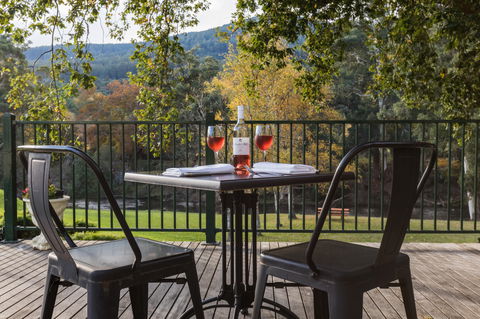 Oscar's On The Yarra - South Australia Travel 2