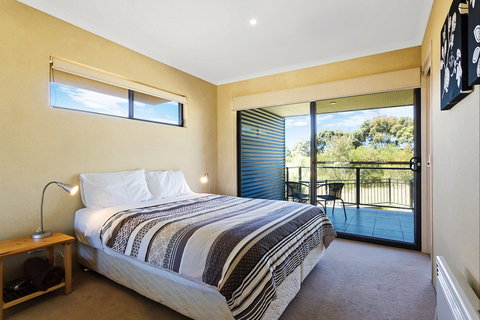 Saltwater Apartments Eden - South Australia Travel 0