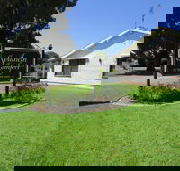 Southern Comfort Motor Inn - South Australia Travel