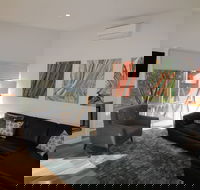 Stillwater Chalet A - South Australia Travel