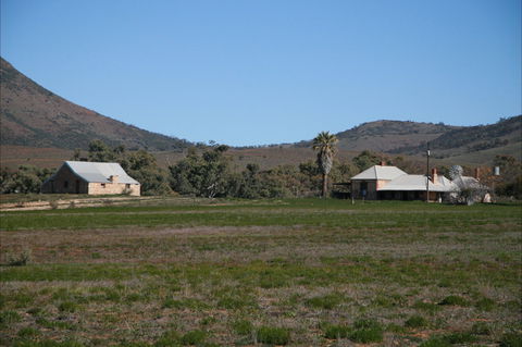 The Dutchman's Stern Homestead - South Australia Travel 0