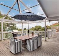 Views on Court - South Australia Travel