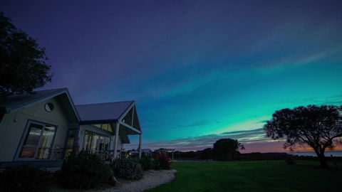 Bear Gully Coastal Cottages - South Australia Travel 1