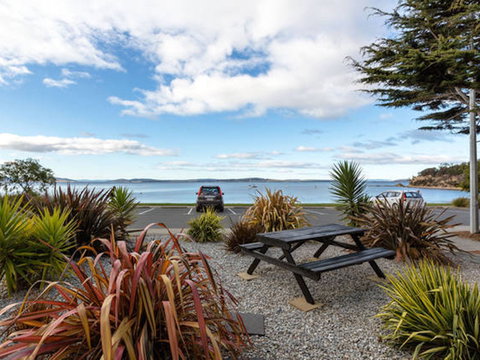 Beach Apartments - South Australia Travel 0