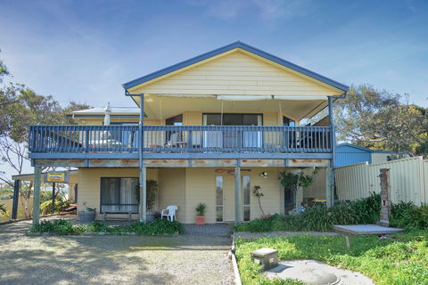 Beach Bound - South Australia Travel 0