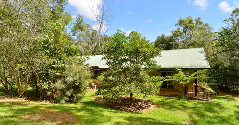 Bushland Cottages And Lodge Yungaburra - South Australia Travel 0