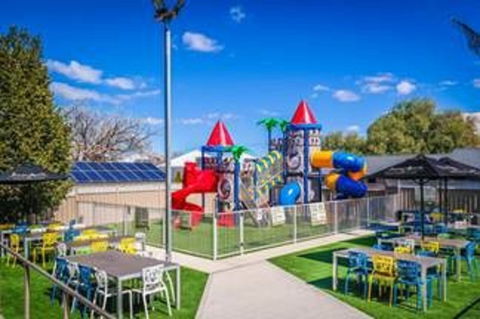 Coachman Hotel Motel - South Australia Travel 1