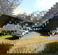 Daisy Plains huts - South Australia Travel
