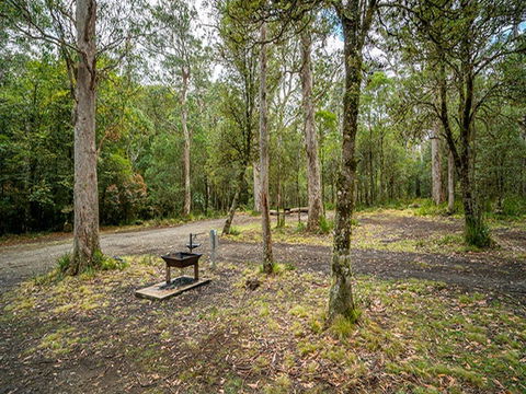 Devils Hole Campground - South Australia Travel 2