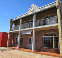 Downtown Apartment on Chandos - South Australia Travel