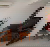 Glenmore Lodge - South Australia Travel