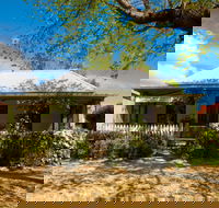 Laidlaw Cottage - South Australia Travel