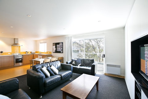 Les Chalets - South Australia Travel 1