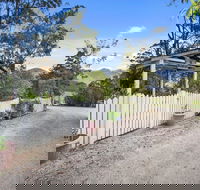 Limpinwood Lodge - South Australia Travel