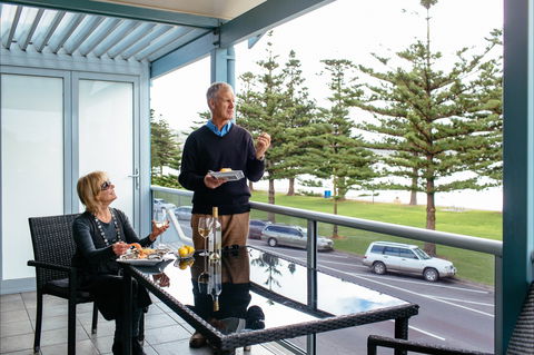 Port Lincoln Foreshore Apartments - South Australia Travel 1