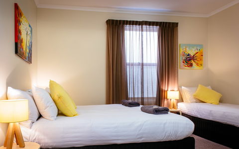 Port Lincoln Foreshore Apartments - South Australia Travel 2