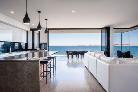 Shelley Rocks House - South Australia Travel 1
