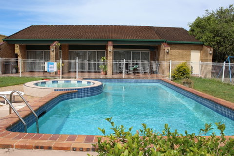 Sun Plaza Motel - Mackay - South Australia Travel 1