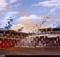 The Wellington Hotel - Closed Until Further Notice - South Australia Travel