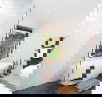 Woodbury House - South Australia Travel