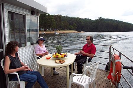 Clyde River Houseboats - South Australia Travel 4