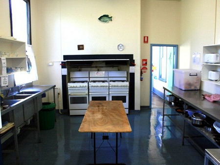 Bayview Backpackers YHA - South Australia Travel 1