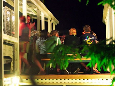 Blue Reef Backpackers - South Australia Travel 0